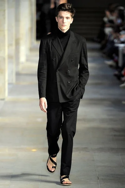 Look 41